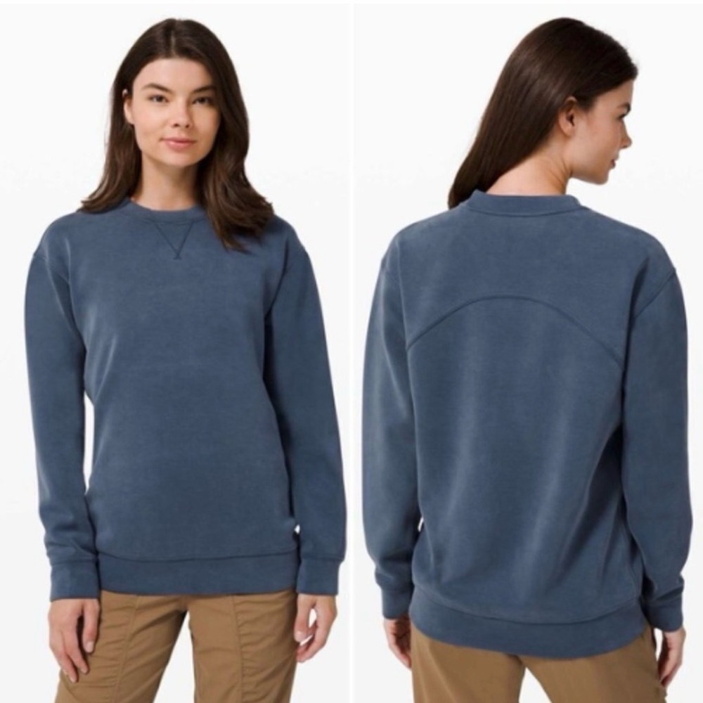Lululemon Women's All Yours Sandwash Crew Sweatshirt size 10 Iron Blue